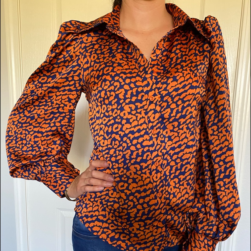 New long sleeve cheetah shirt